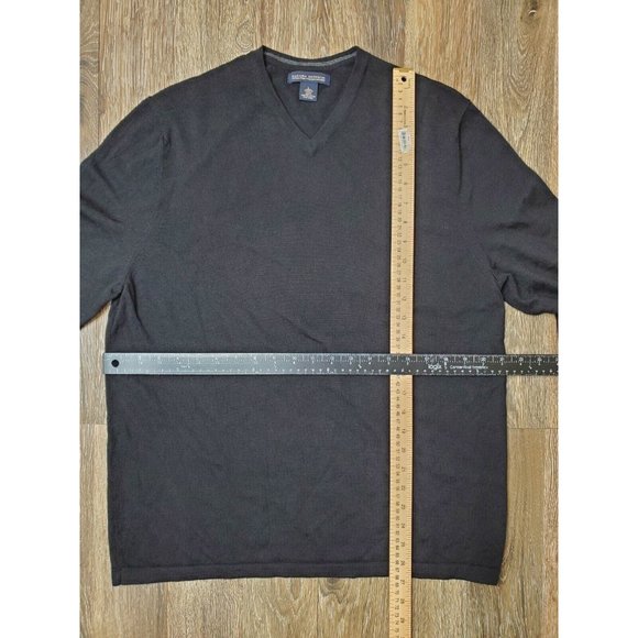 Banana Republic Extra Fine Merino Wool Men's Large Black Knit Sweater V-Neck LS - Picture 4 of 11
